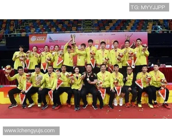 重庆羽毛球队引领最新羽毛球配合TOP10榜单展现实力与风采